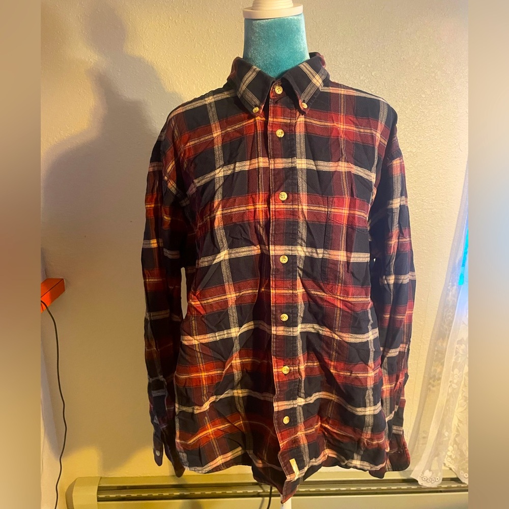 Natural issue: red and blue plaid flannel